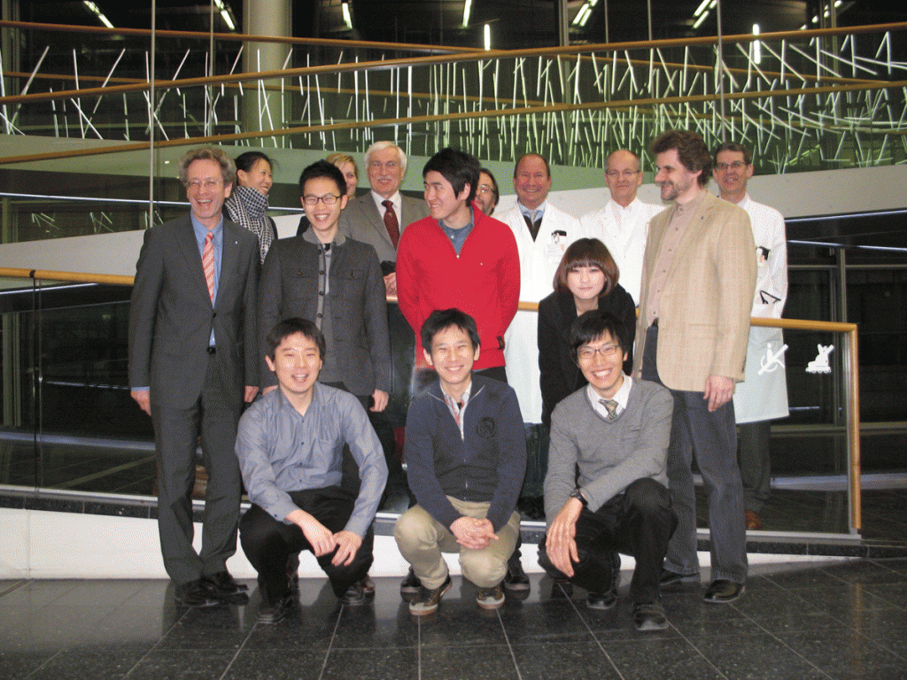 Gruppenbild-mit-koreanischen-Gaststudenten