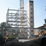 Baustelle-Parkhaus-Blick-auf-Stahlturm-2